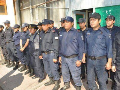 La Polic�a record� el D�a de la Dactiloscop�a