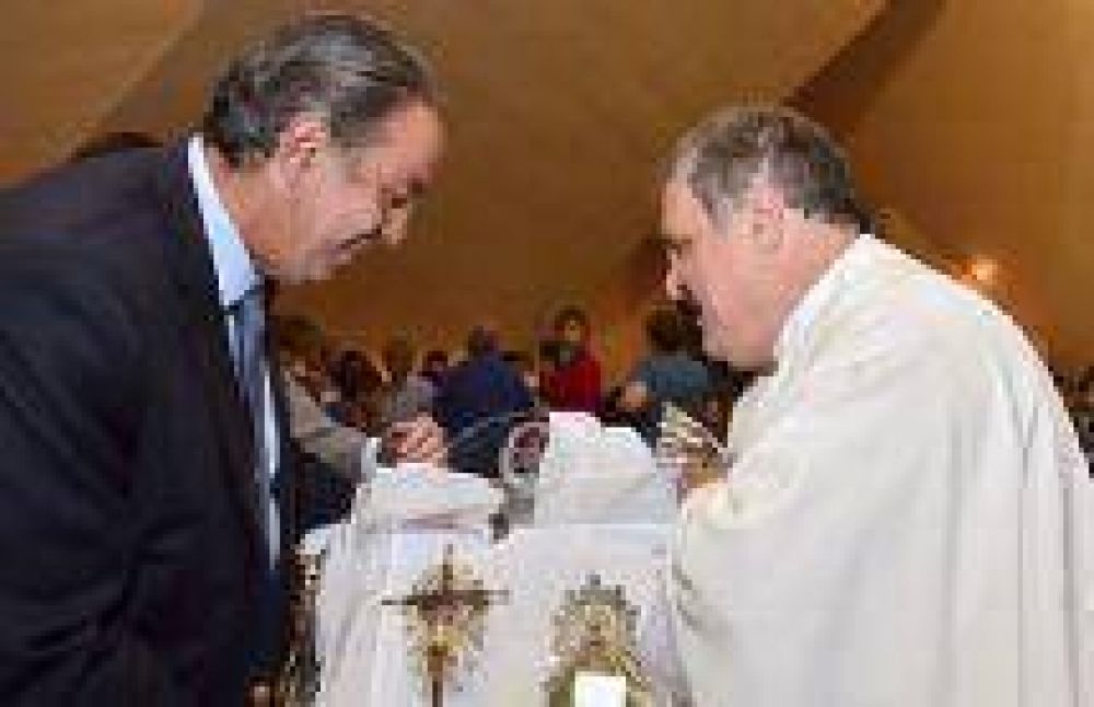 Rodolfo Urtubey: �Vamos a seguir trabajando para cumplir el desaf�o de lograr una Salta m�s justa�