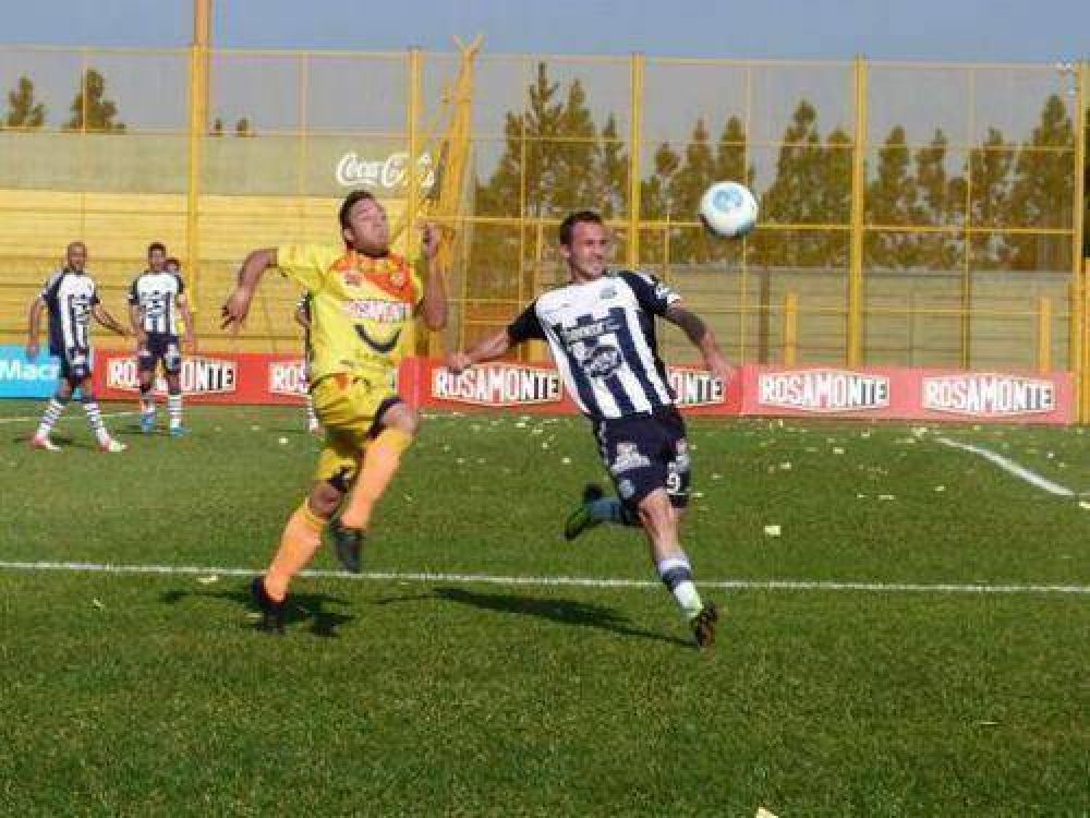Crucero confirm� paternidad sobre Talleres y lo gan� con el tiro del final