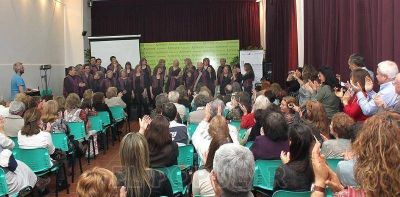 La gente eligi� el domingo para recorrer la Muestra "Libros en Olavarr�a"