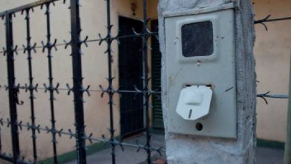 Se dilata la habilitaci�n del nuevo cableado en las Mil Viviendas