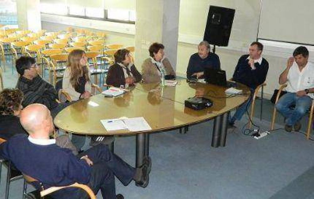 Fomentistas se interiorizaron sobre la futura Estaci�n Depuradora de Aguas Residuales