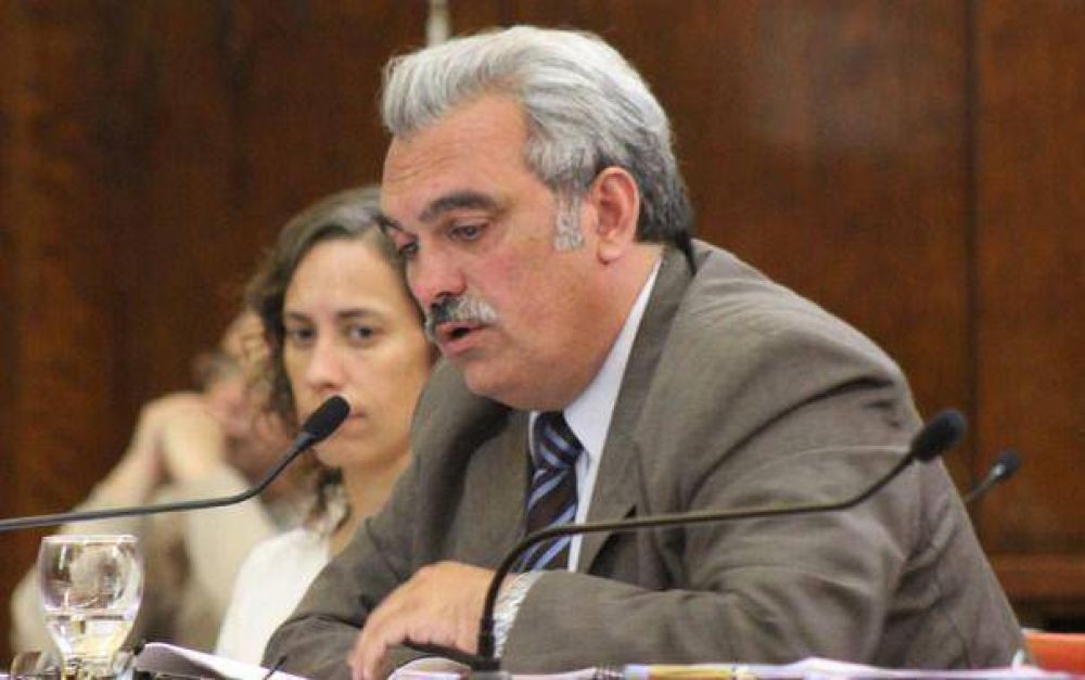Defensor del Pueblo: se trata el proyecto para que el titular sea rotativo