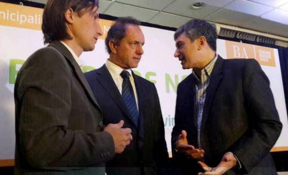 Alejandro Phatouros: �Katopodis hab�a dicho que quer�a sesionar, pero sus concejales no vinieron�