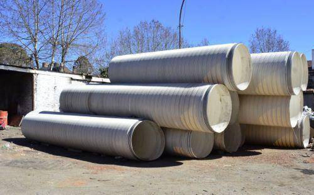 San Fernando: Avanza la obra de entubamiento del zanj�n Charl�n