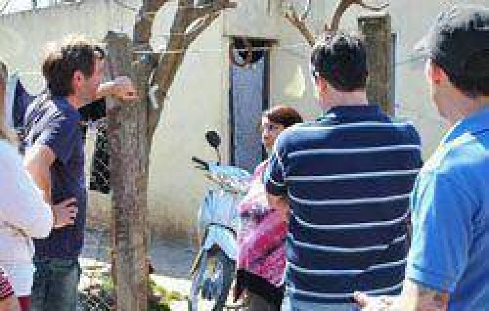 FEDERICO GUIBAUD SE REUNI� CON VECINOS DEL BARRIO SAN JORGE 