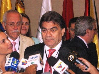 Francisco Guti�rrez viaj� a Venezuela