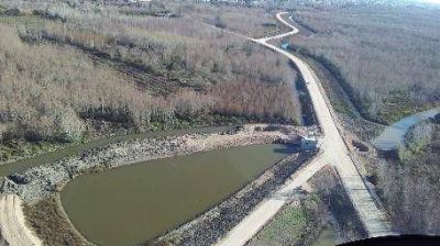 �Terrapl�n costero o v�a de salida para el Puerto de Contenedores?