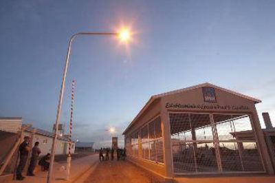 Trasladan presos para arreglar el Penal de Roca