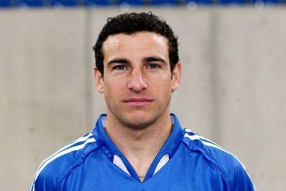 Exjugador de Boca instala f�brica en Alvear