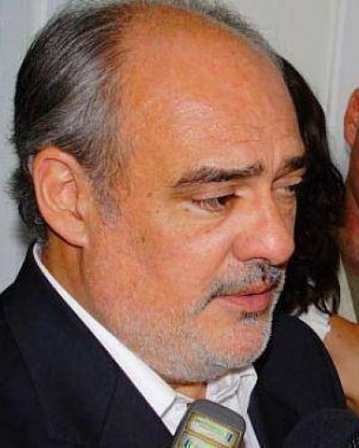 El Gobernador Colombi presenta millonaria Inversi�n en salud para la costa del Uruguay