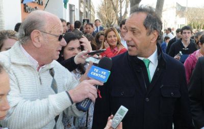 Fue inaugurada la Escuela T�cnica N� 1 de Roque P�rez y una nueva sede del Instituto de Previsi�n Social