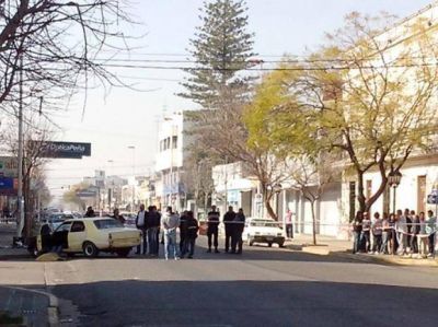 Villa Constituci�n: un polic�a mat� a un automovilista en confuso hecho