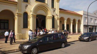 Profundas muestras de dolor en el �ltimo adi�s a 'Chelo' Garc�a 