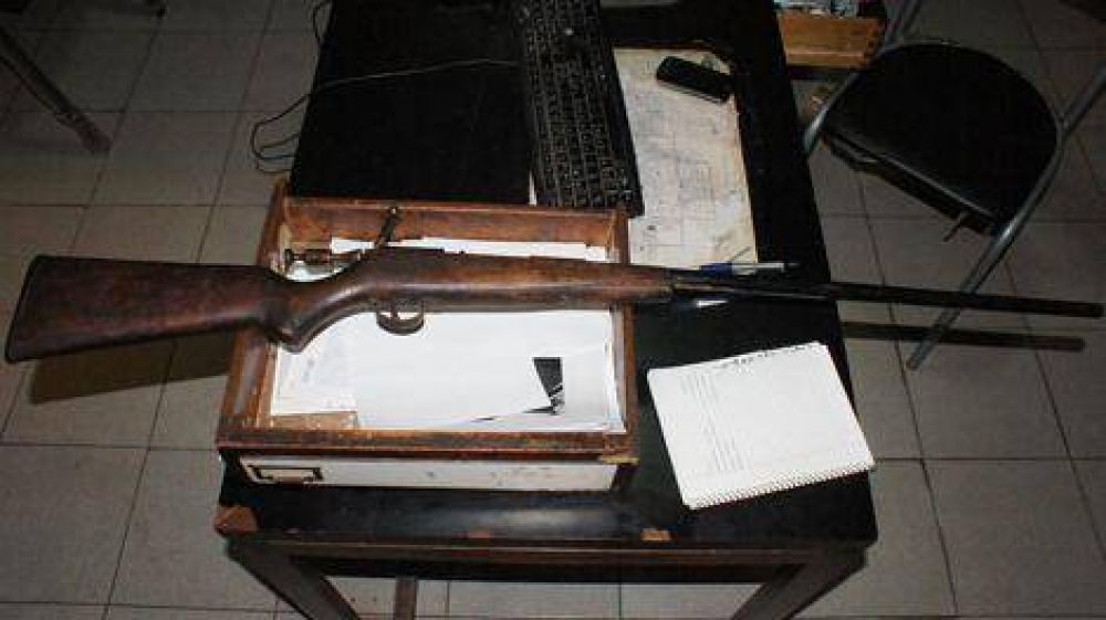 Fue detenido luego de andar a los tiros en la v�a p�blica 