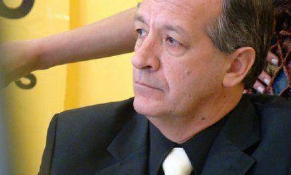 Arotcharen renuncia al Gremio U.P.C.N. y elabora denuncia penal