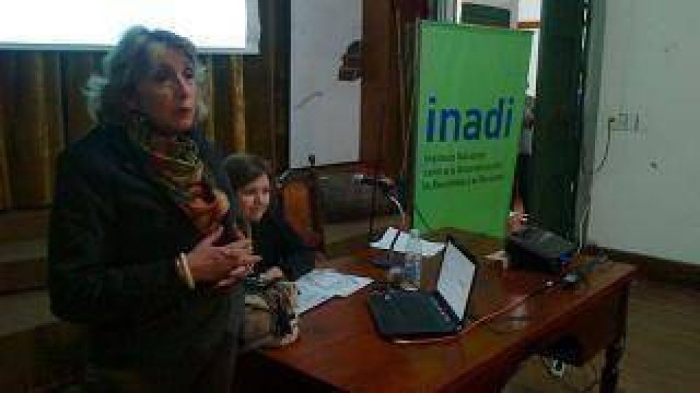 Se dict� en Catamarca la capacitaci�n Internet libre de discriminaci�n