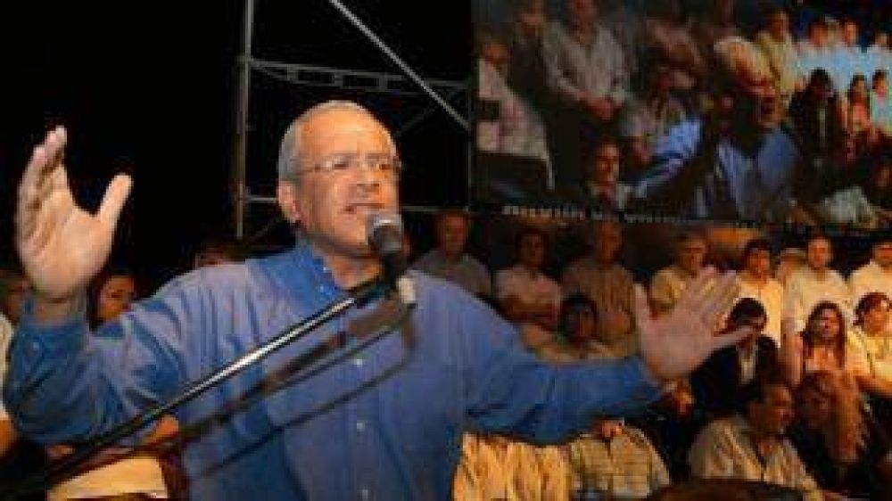 Isauro Molina: "estamos perdiendo la oportunidad de profundizar el modelo�