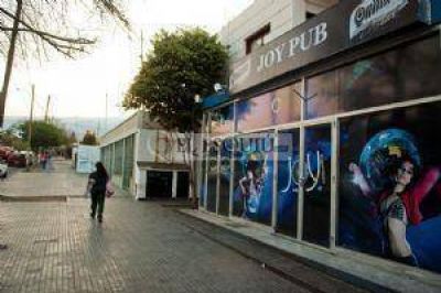 Vecinos piden acelerar el traslado de los boliches de la avenida Gal�ndez