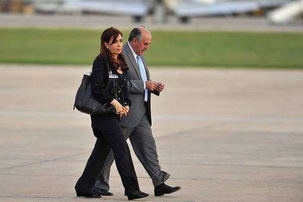 La Presidenta parti� hacia San Petersburgo para la cumbre del G20
