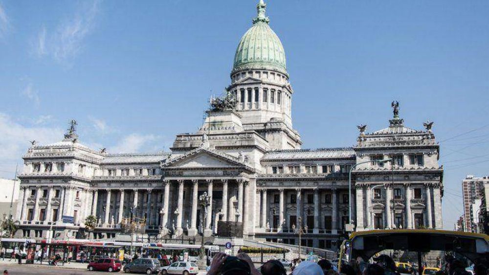 El 62 por ciento de los porte�os no sabe cu�ntas provincias tiene la Argentina