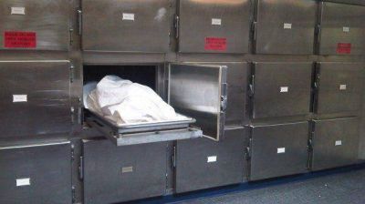 Descubren en la morgue a una mujer que estaba viva