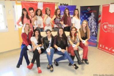 Se presentaron las 12 candidatas a reina de la 34 Fiesta Nacional del Esqu