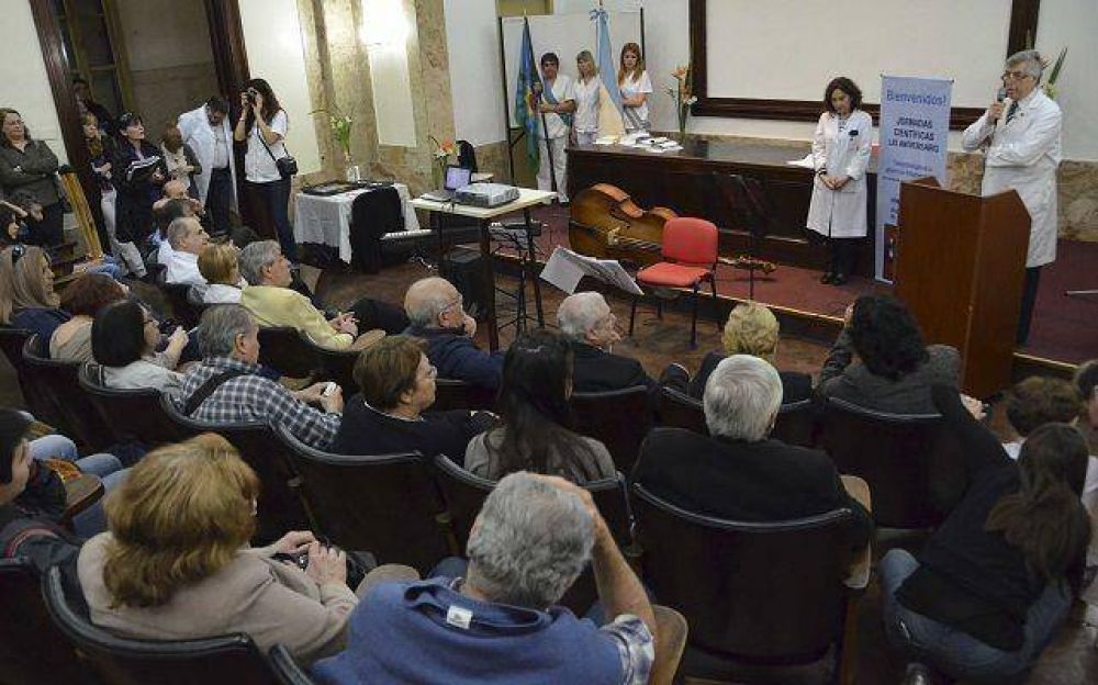 Lan�s - Hospital Evita: culminaron las jornadas cient�ficas aniversario