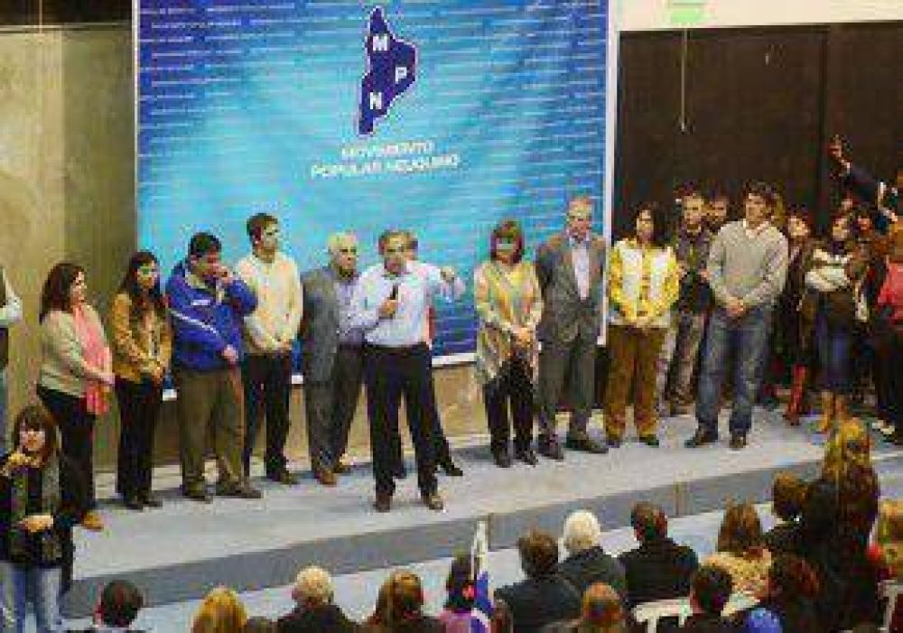 Sapag rompi� con Pereyra y avis� que el sector Azul no lo acompa�ar� en octubre 