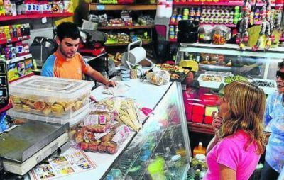 Las ventas en los almacenes de barrios cayeron 18%