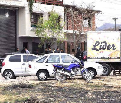 Asesinan a comerciante y a un empleado de una av�cola