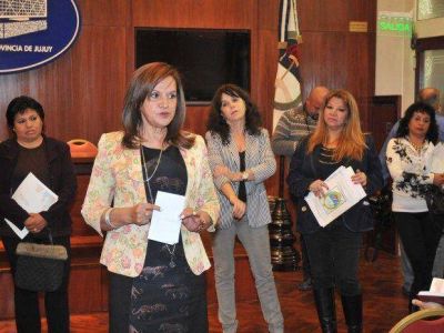 Preparativos para el 11� Parlamento Juvenil