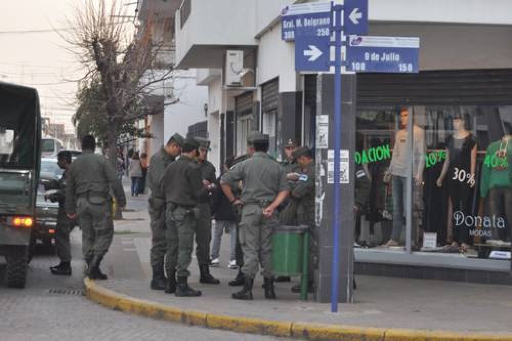 Gendarmes iniciaron operativos en las calles de la ciudad: acciones para reforzar la seguridad en la va pblica