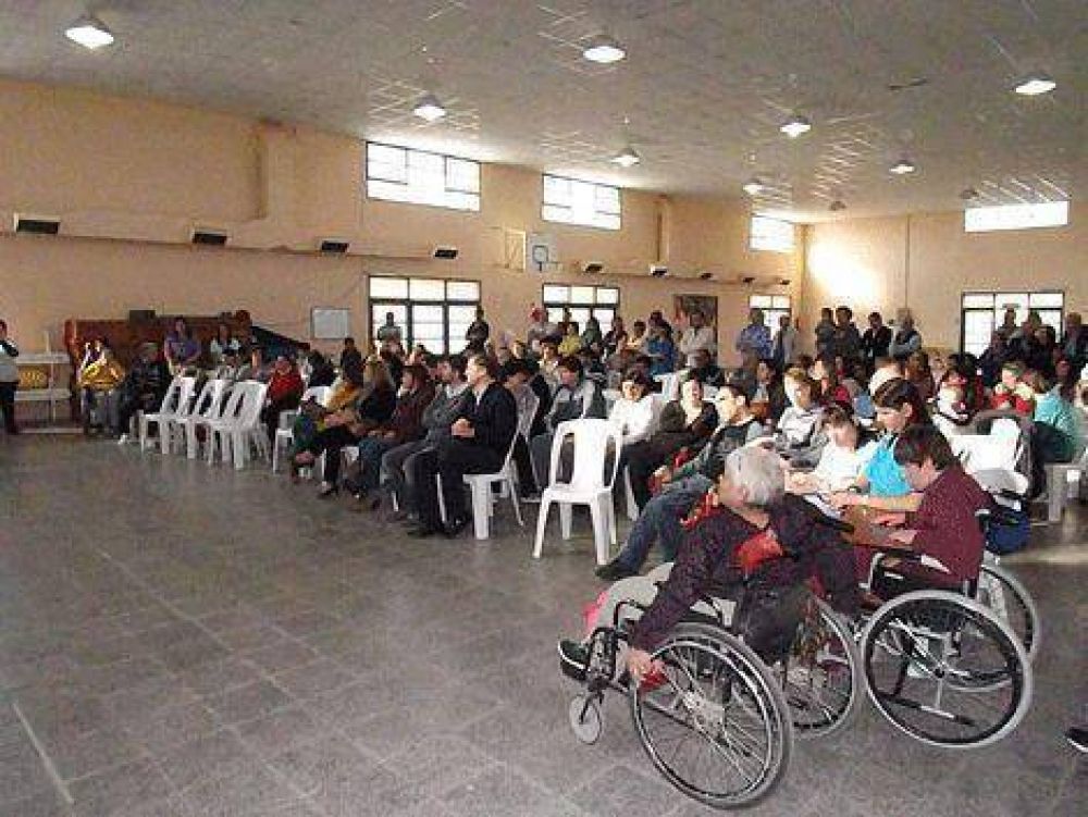 ATIADIM inaugur� el nuevo Centro de D�a 