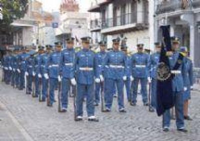 Una veintena de cadetes de la escuela de polic�as se contagiaron de sarna por culpa de la ropa de fajina