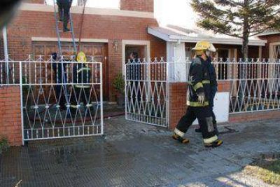 Da�os parciales en una casa por un incendio