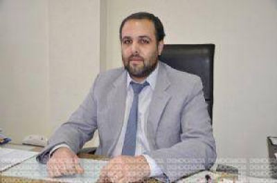 Para Sc�vola, el FpV busca �confundir al ciudadano�