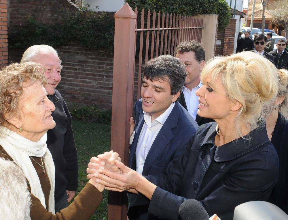 Hurlingham: Karina se sum� a la campa�a de Juanchi Zabaleta y dej� atr�s el pasado