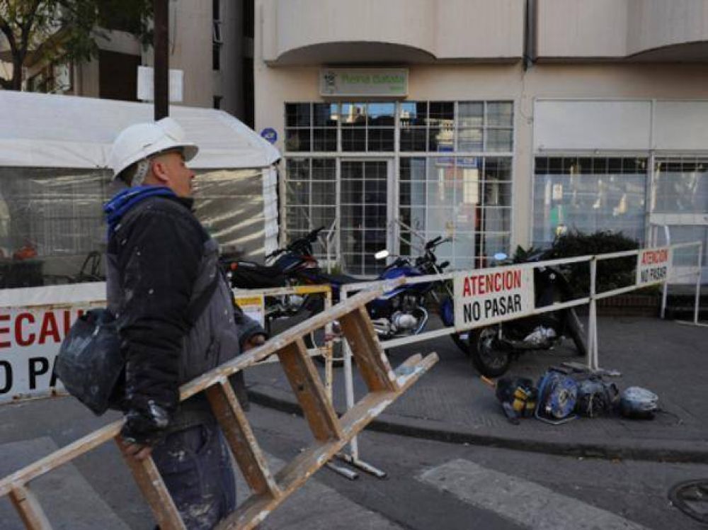 Tres comercios ya se preparan para reabrir sus puertas en la Zona Cero