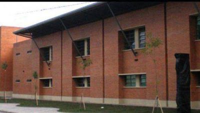 V�ctima de �bullying�, fue con un rev�lver a la escuela