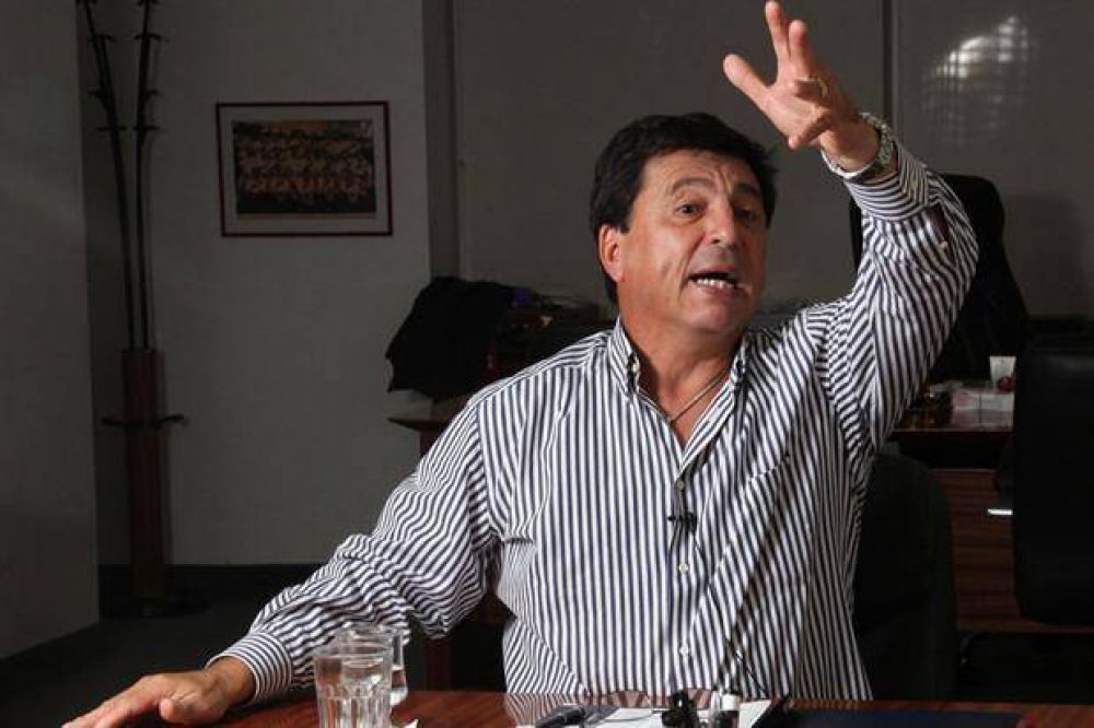 Daniel Passarella: "Ojal� alg�n d�a vea a Boca en la B"