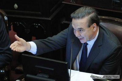 El Senado comenz� el debate por la ley de reapertura del canje