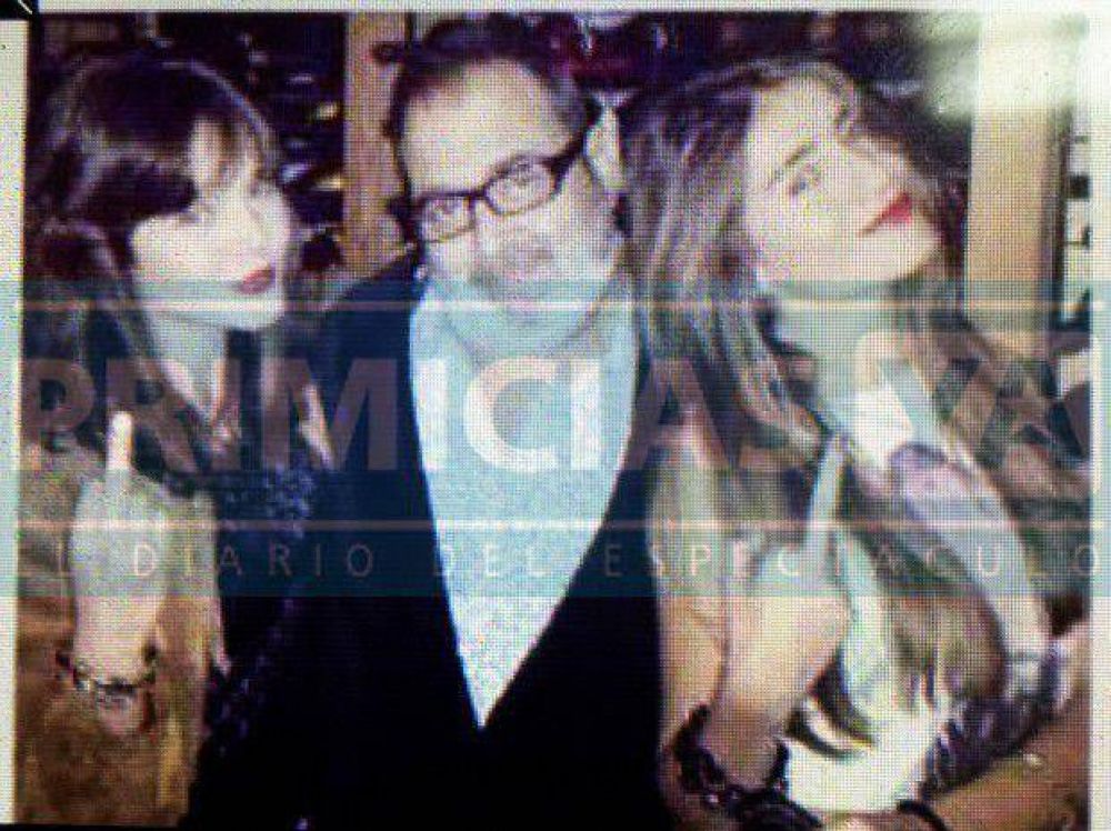 Lanata, reci�n separado y rodeado de chicas | �De fiesta?