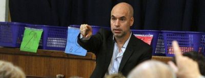 "No descarto ser candidato a Jefe de Gobierno"