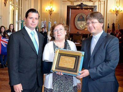 Recordaron el D�a del Inmigrante en el Sal�n de la Bandera