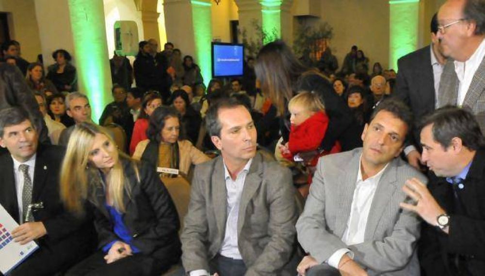 Massa, con el campo y con Mestre