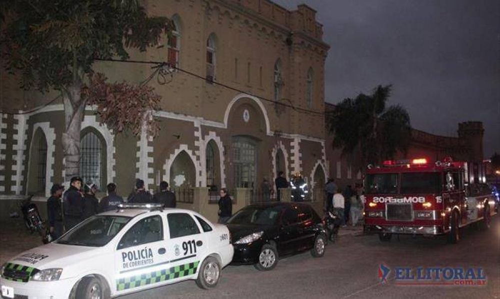 En un pabell�n, tres hombres atacaron y apu�alaron a un recluso en el Penal 1