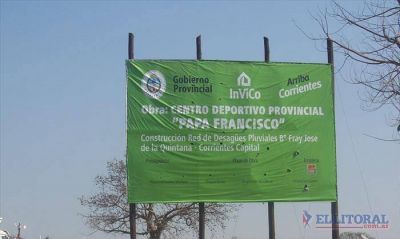 Comenz� la realizaci�n del Polideportivo �Papa Francisco�