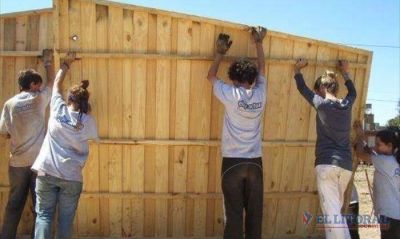 Construyen grupo de monoambientes para 20 familias de escasos recursos