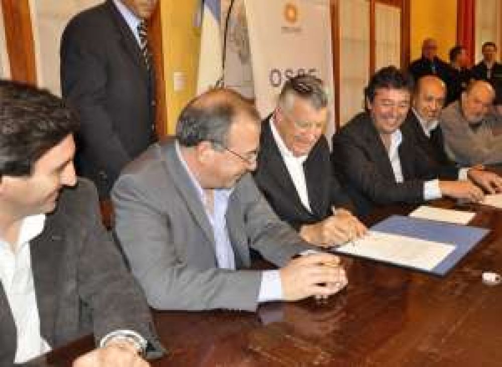 Buscan $20 millones para la planta cloacal de J�chal